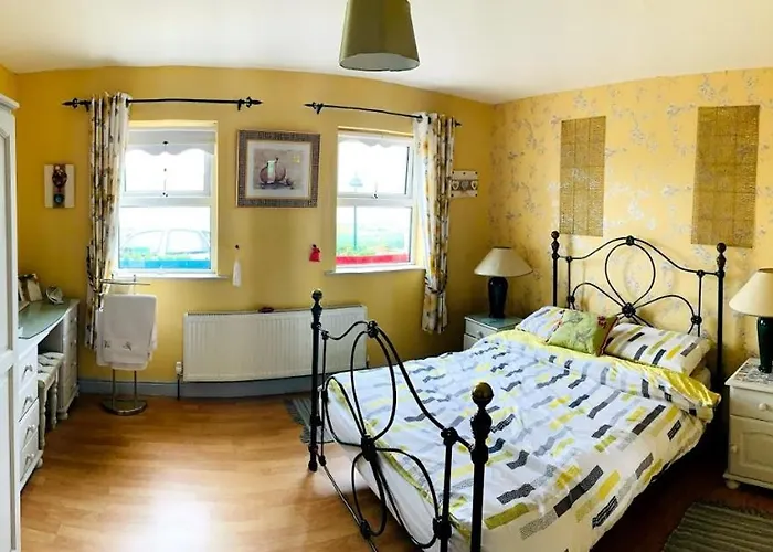 Lakeview House Bed & Breakfast *